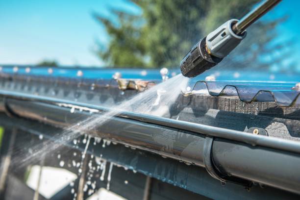 Best Sidewalk Pressure Washing  in Calcium, NY